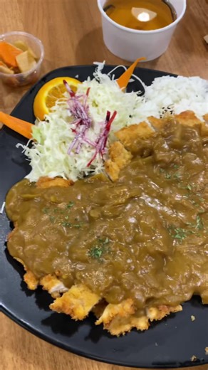 4 spots and 4 dishes you should try, next time you’re down in Mesa at Hmart. HMart is not only an amazing grocery store but they also have a food court full of delightful options. It was hard to choose only 4 things but here you go: Da Pan or Danny’s kitchen, I got the bulgogi donburi which has rice, cabbage, and egg. Donburi is a Japanese “rice-bowl dish” consisting of fish, meat, vegetables or other ingredients simmered together and served over rice. I love katsu but curry katsu, absolutely! T