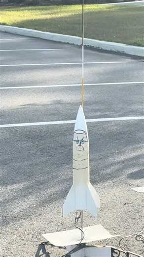 HMMMMM… Estes Big Daddy #launch #modelrocket #rocket