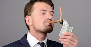 25 hedge fund managers earned more last year than every kindergarten teacher in America