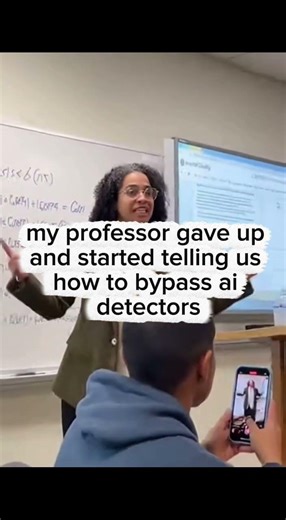 professor secrets spilled! #collegelife #professor #SourcelyProfessors #sourcely #74ujn