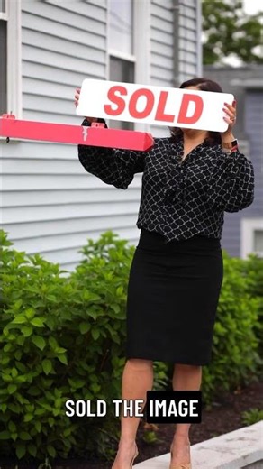 Smiling Disaster Girl: Zoë Roth Sold Viral Meme for $486,716 #shorts