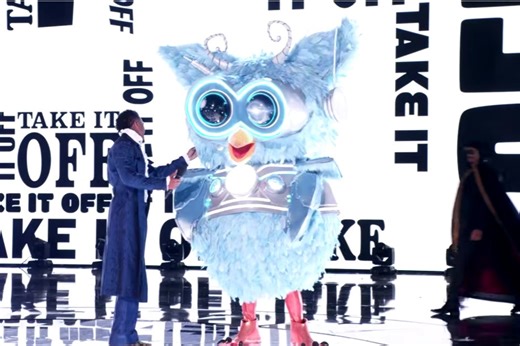 Two-Time Grammy Winner Is Revealed as ‘Owl’ on ‘The Masked Singer’: Watch