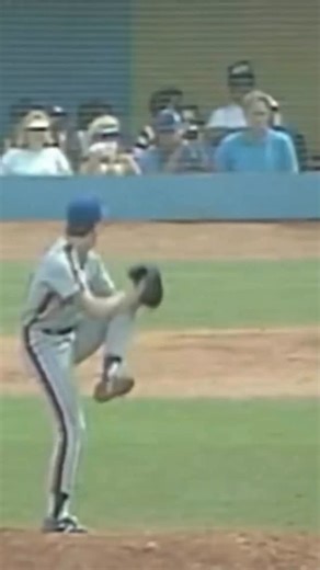 David Cone, Gangsta. 👀 vs. (a much larger) Pedro Guerrero | PitchingNinja