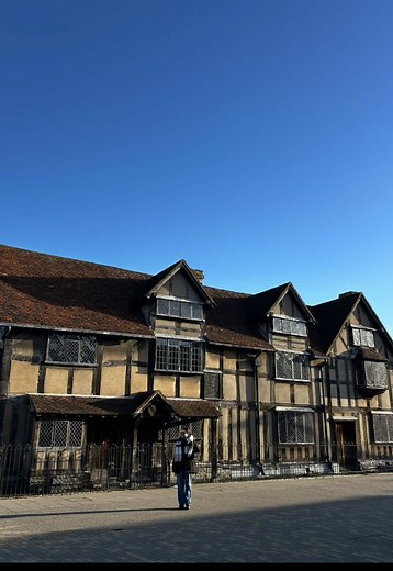 Revisiting Shakespeare: The Story of Anne Hathaway
