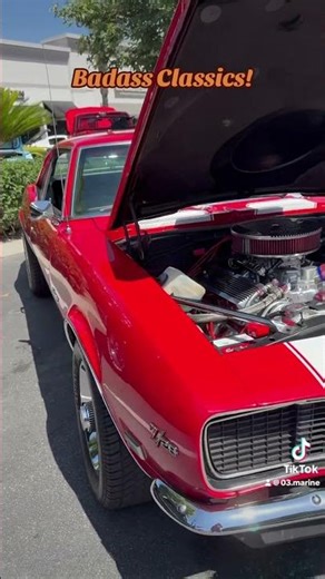 These Old Cars Still Look Awesome!