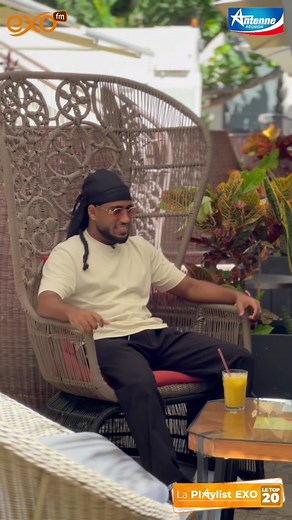 2.5K views · 66 reactions | C’est l’heure de La Playlist Exo : Le Top 20 sur Antenne Réunion et EXO FM RADIO 朗 Avec MIKL aux cotés de Florence Sellier  | EXO FM RADIO | Facebook