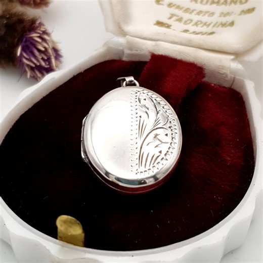 Vintage Oval Sterling Silver Locket Pendant: Foliate Etched Design - Medium Sized - Etsy
