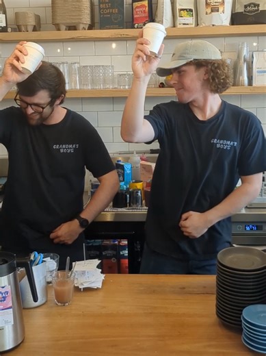 Enjoying Coffee and Dance at Mornington Peninsula