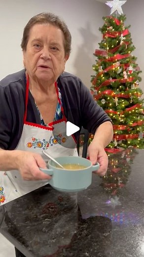 Nonna Pia on Instagram: "Nonna Pia’s tasty chicken noodle soup👵 🐓 🥣 for the holidays! ❄️ #happyholidays #nonnapia #homemade#food #cooking"