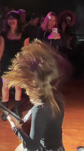 More from our last show #speedlightband #rockband #livemusic #liveshow #femalefronted #femalebassist #fyp