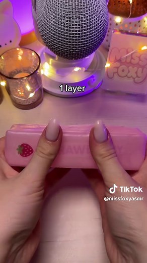 Strawberry butter wax cracking ASMR 🍓*hard wax outside/jelly wax inside* #asmrforsleep #asmr