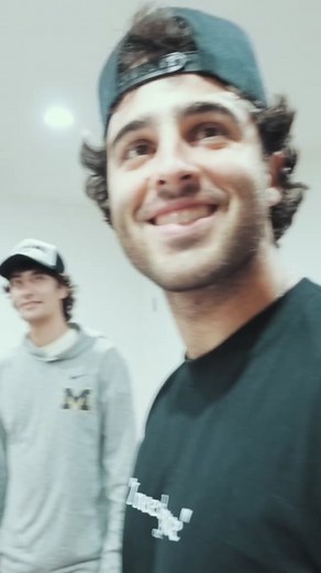 Nick Nayersina on TikTok