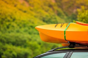 Man dies in freak kayak accident while driving in the Upper Peninsula - NewsBreak