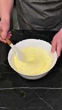 The perfect Zebra Pie: moist, with crisp stripes. A recipe that works.