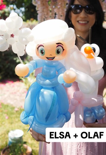 Elsa and Olaf: Perfect Party Accessories