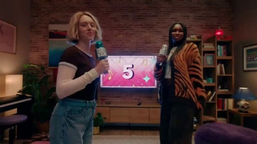 TurboTax TV Spot, 'Karaoke'