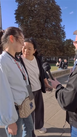 Free China on Instagram: ""Taiwan is a part of China!", erm...NO IT ISN'T! 台灣當然不是中國！ She thinks Xi Jinping has been to Taiwan 她認為習近平去過台灣 要觀看完整影片，請訪問我的 YouTube 頻道。連結在簡歷中！Watch the full video on my YouTube channel. Link in the bio! #taiwan #taiwannumberone #freechina #taiwanisacountry #taiwanisnotchina #taiwanisnotapartofchina #taiwanno1 #taiwanistaiwan #台灣 #台灣是第一 #台灣不是中國 #台灣是台灣 #taiwanflag #台灣國旗 #freehongkong #freetibet #香港自由 #自由香港 #freetheuyghurs"