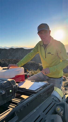 👉The Starlink Mini mount has been a GAME-CHANGER on our trips! 💥 We attach our mini straight to the roof rack, and can go wherever we want with the surety that it’s LOCKED in and ready to use whenever we need it✅ | Prinsu Design Studio