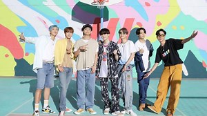 BTS win #1   Performances from November 20th 'Music Bank'!