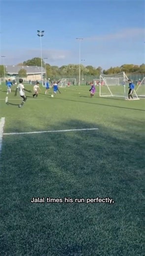 Jalal’s Interception & Glide | Youth Football Skill, Vision & Composure #futtymania #youthfootball