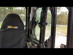 How to mount your smartphone & tablet on a construction vehicle