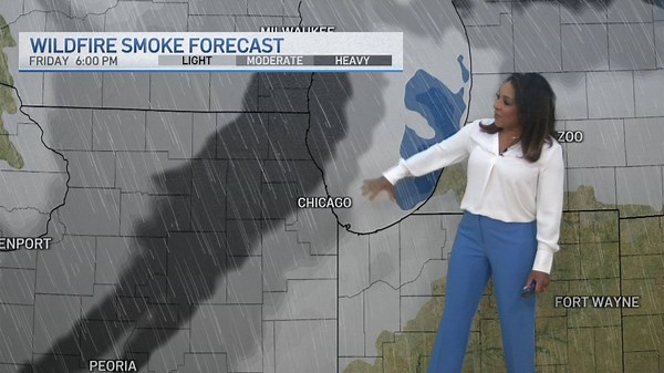 Thick, heavy wildfire smoke to drift into Chicago area; air quality alert issued