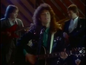 Kathy Mattea Eighteen Wheels and A Dozen Roses | Great Old Music
