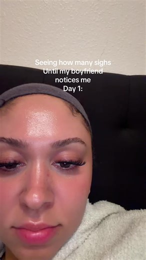 Sigh Challenge: Does My Boyfriend Notice Me?