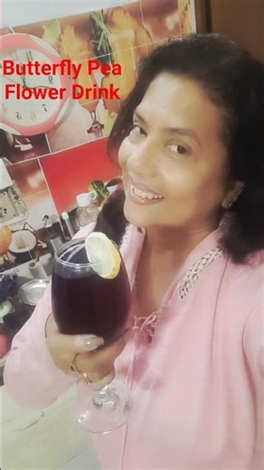 Butterfly Pea Flower Drink | healthy Natural Homemade Syrup | Natural colored Lamonade #yt_shorts