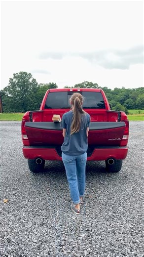 11K views · 120 reactions | "Whether you’re working on the go or just don’t have the space for a full time workbench, the Kreg Track Horses are my absolute favorite way to set up a quick work space when you need one." ~@woodshopdiaries Check out our versatile track horses at kregtool.com | Kreg Tool | Facebook