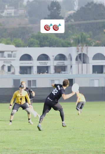 Sub Zero Ultimate Frisbee Fun in Minneapolis