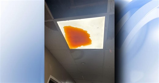 'A safety and health hazard': UNC freshmen say issues at dorm went on for months