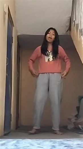 Maro dance fare 😁 #fypシ゚viral🖤tiktok #newtrend #foryou #bbbbbbbbbbbbbbbbbbbb @Eshika Kc @11:11🖤 @4nUja🌛🪷 @Roshika @👀🖤 @Amrita❤️Khadka @🐯 RaMAn 👹