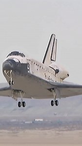 👨🏼‍✈️B737 & A320 Captain on Instagram: "Space Shuttle Endeavor Landing This video is a combination of two different Landings one of Discovery and another of Endeavor Repost @weather.lapse _________ #reels #spaceshuttle #endeavor #landing #nasa #space #earth"