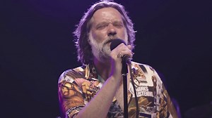 Watch Rufus Wainwright Cover Neil Young's 'Harvest Moon'