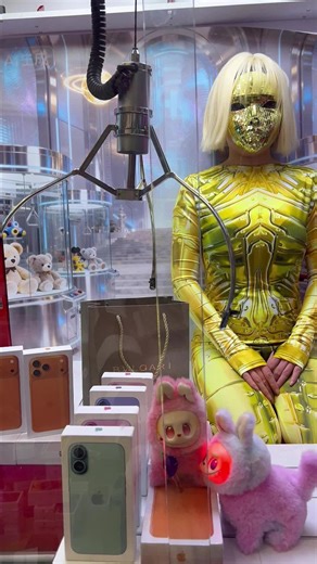 Gold Claw Machine Challenge - Day 66 #clawmachine #arcade #prize | Claw Machine