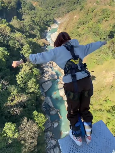 Go Bungy Nepal ( Pokhara ) (@gobungynepal)’s videos with original sound - Go Bungy Nepal ( Pokhara )