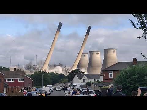 Ferrybridge power station demolition
