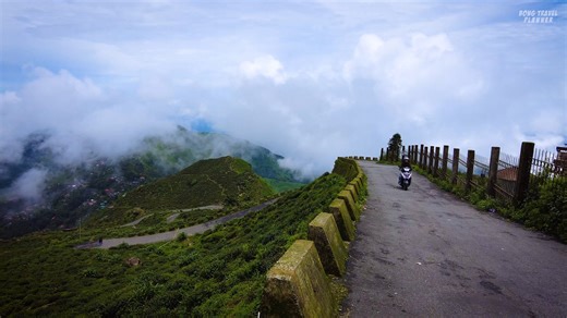 Kurseong-এর Gidda Pahar থেকে দেখে নিলাম পাহাড়ের সেরা view 😲 | Debrup Travel & Films