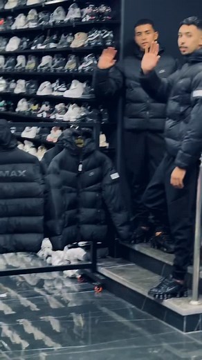 7.2K views · 48 reactions | Puffer Jacket Nike Air Max Black 略 | King Fashion | Facebook