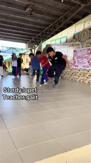 Understanding the Sturdy Trend in Classroom Dynamics