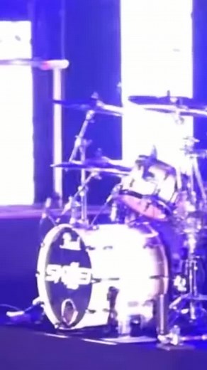 Monster by Skillet Slowed 1 Hour