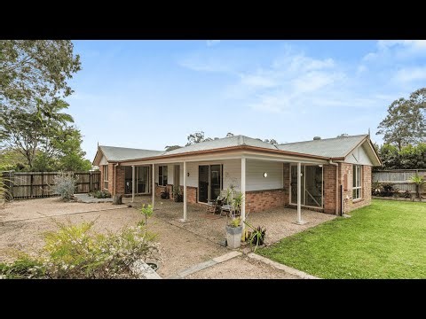 Sunny Corner Living in Old Tewantin | Tour through 50 George Street, Tewantin