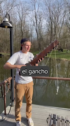 Construí una caña de pescar de MINECRAFT en la vida real | Claw Quest en Español