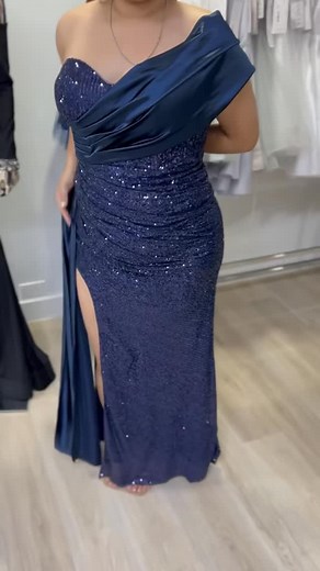 ✨ Navy never goes out of style. Classic, elegant, and flattering on...