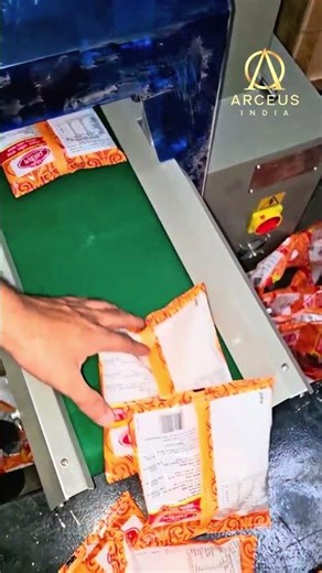 Papad Packing Machine in Flow Wrap Machine - Horizontal Form Fill Seal Machine #hffs