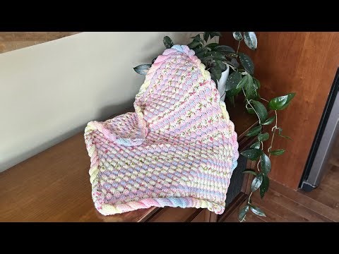 Tuck Stitch Baby Blanket with Twisted Border - Silver Reed SK155 Bulky Knitting Machine