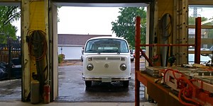 Driving a Three-Pedal EV: The Electric Bus