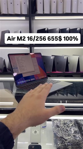 MacBookUz Rasmiy on Instagram: "🚀Macbook Air 2022 Midnight 🖥13,6 Inch 2K Retina 2560*1664 ⚙ Prosessor M2 8 Cpu 10 Core 🔎 Ram (Ozu) 16GB DDR5 💾 SSD 256GB M.2 Nvme 🖲️ Video Card GPU 10 Core 🤏 Touch ID Face ID 1080HP 🔋 12-14 Soat 🔋 13 sikl 100% 📦Full Box 📌garantiya 30 kun ⚒xolat ideal ♻️obmen yo’q 💸655$ 📲 +998971293333 📜qoshimcha malumot:Photoshop/Dasturlash/Swift/ Flutter /IOS Dasturlash /Phyton /Web Developer/Treding 🇺🇿 manzil: Toshkent Malika A12 #apple #macbook #tashkent #uzbekis