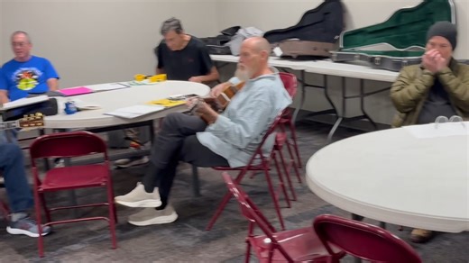 "St. James Infirmary", played by GHC's Blues Group on 11/2 during the jam session prior to classes, band practice and open mic at the harmonica club's weekly meeting in St. Louis. Featured in the video are Jim Solari, guitar/vocals; John Renz, guitar/vocals; Dave Settle, guitar; Steve Sherbloom, percussion; and (in order of appearance) Aaron Levine, Don Phillips, Pete Melendez, Linda Jacobs, Jim Melchers and Michael Renner, harmonica. Interested in learning to play the harmonica? For information